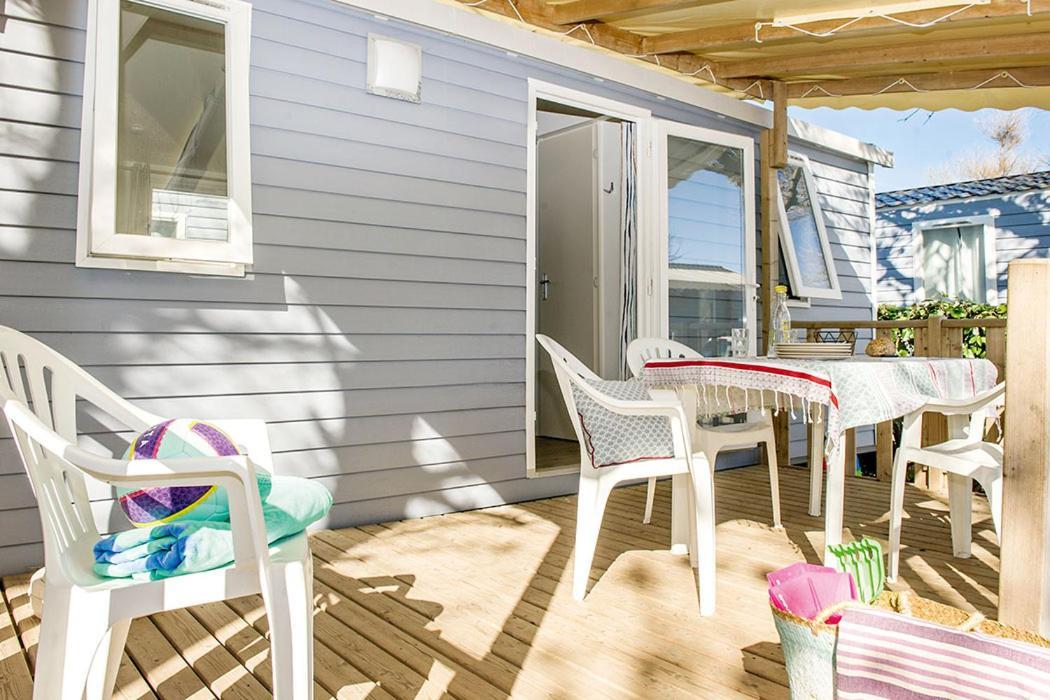 Vacanceselect Mobil Homes - Camping Pineta Sul Mare Camping Village Cesena Bagian luar foto