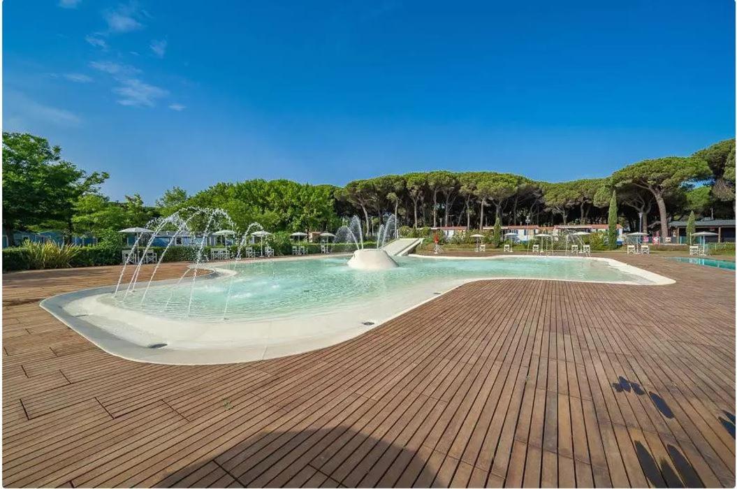 Vacanceselect Mobil Homes - Camping Pineta Sul Mare Camping Village Cesena Bagian luar foto